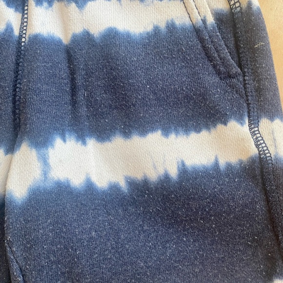 Gymboree shorts 3T - Picture 3 of 6